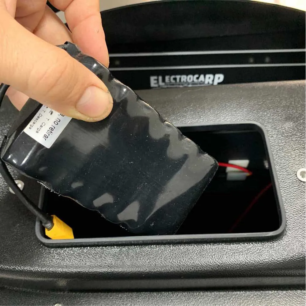 C3 Probe+GPS Bait Boat - Image 3